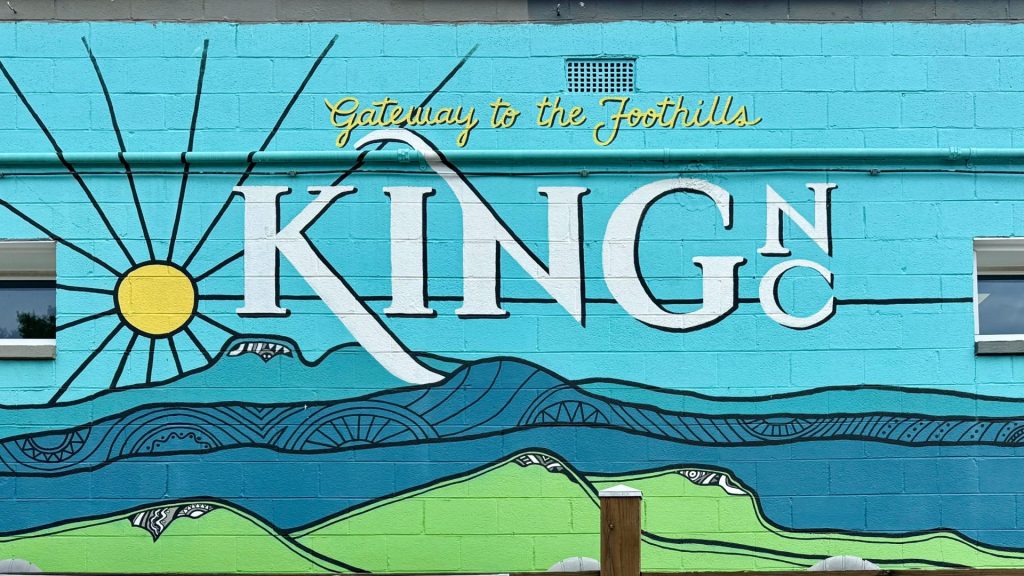 King, NC Mural